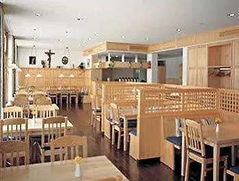 Klostergasthof Roggenburg 3*,